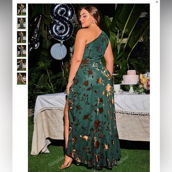 NWT! One shoulder velvet green & gold slit dress - Picture 2 of 4